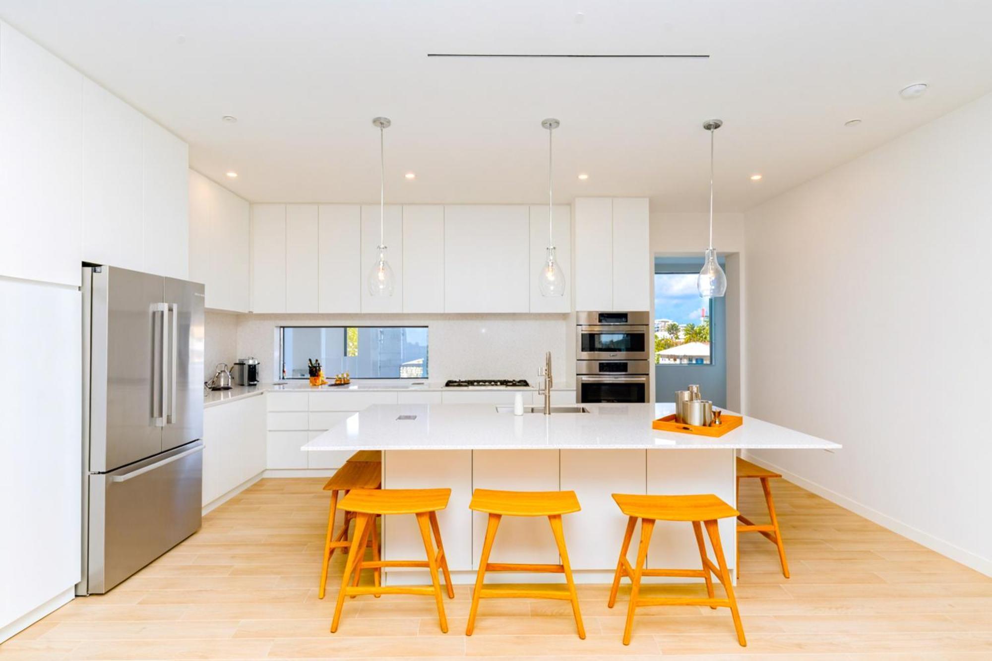 Cayman Luxury Rentals At One Canal Point Джорджтаун Экстерьер фото